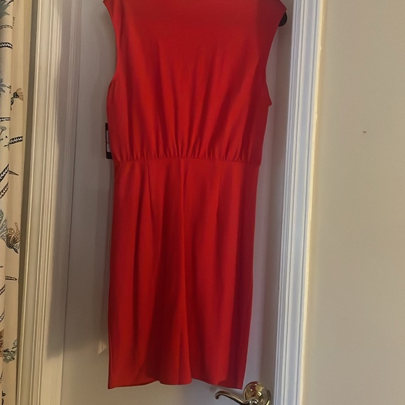 GUESS sleeveless red dress, button down halfway size 12 BNWT. VALENTINES DRESS! - Picture 2 of 7